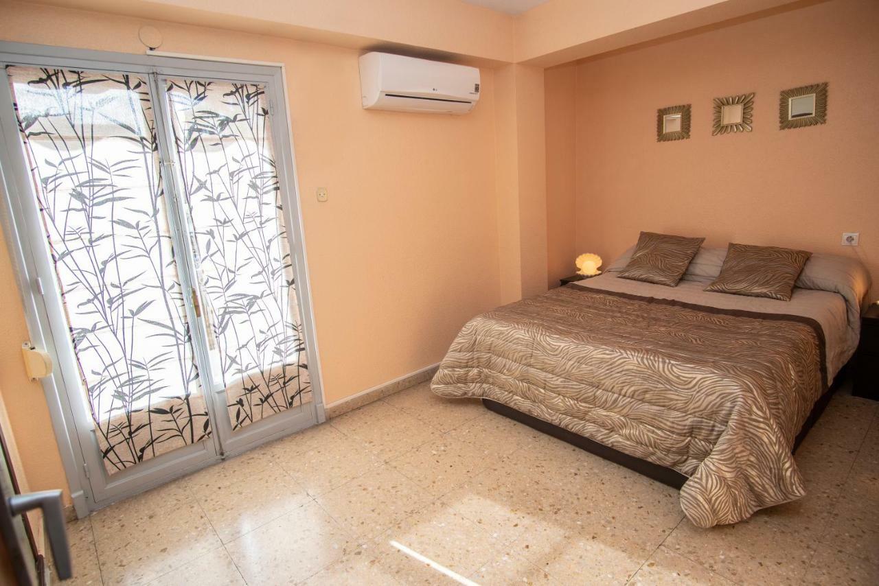 Apartamento Comodo A 10 Min Del Centro Alicante Eksteriør bilde